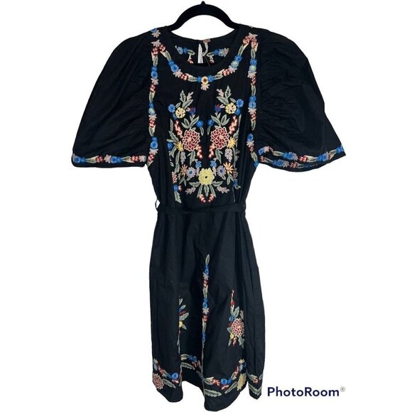 Free People Dresses & Skirts - FREE People Dress Midi Floral Embroidered NEW Size Medium 100% Cotton 1D